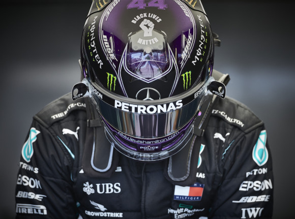 Formuła 1: Hamilton potwierdzony w Mercedesie na sezon 2021