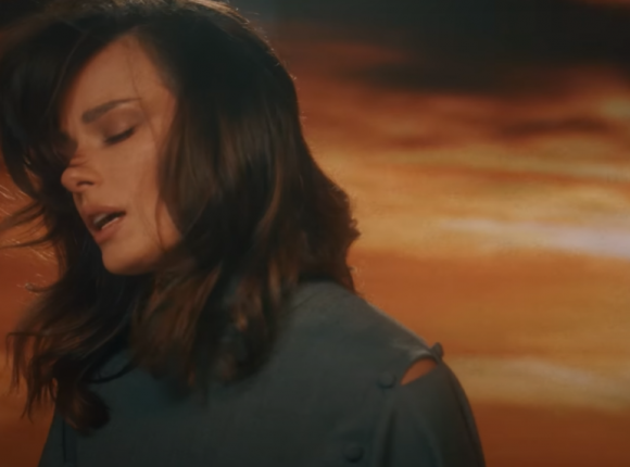 Natalia Szroeder wydaje suplement do albumu „Pogłos"