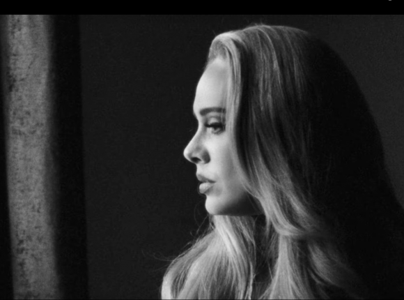 Adele ujawniła listę piosenek z nadchodzącego albumu "30"