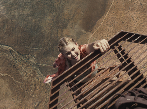 Dwie kobiety, jeden maszt radiowy... w nowym fragmencie „Fall”