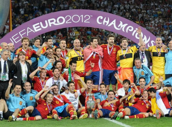 Liga Narodów UEFA: skromna wygrana Hiszpanów