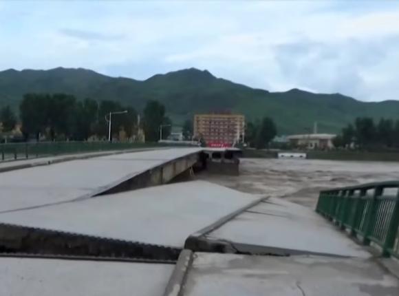 Korea Północna: tysiące osób ewakuowanych z powodu powodzi