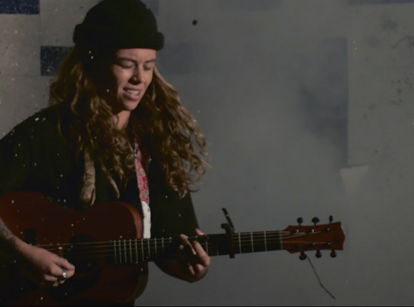 Tash Sultana, australijska multiinstrumentalistka, została twarzą okładki magazynu Rolling Stone