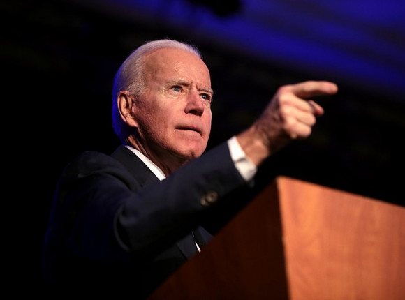 Joe Biden ogłosił zakaz importu gazu i ropy naftowej z Rosji