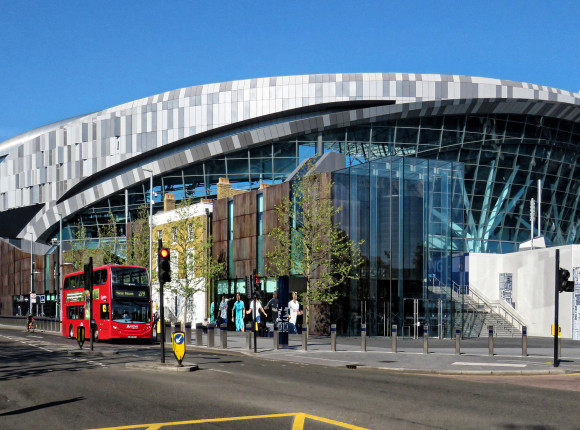 Premier League: przełamanie Liverpoolu na Tottenham Hotspur Stadium