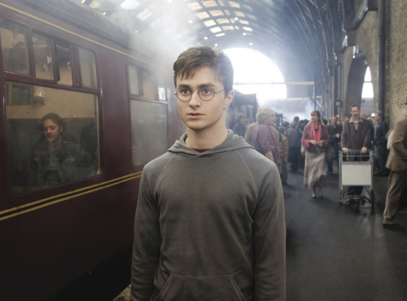 „Harry Potter i przeklęte dziecko” w drodze na ekran? „Fantastyczne zwierzęta” wstrzymane