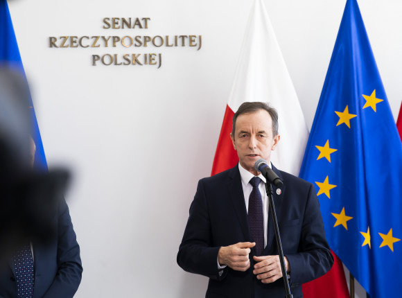 Do Senatu trafiła przesyłka z materiałem wybuchowym. Jej adresatem był marszałek Grodzki