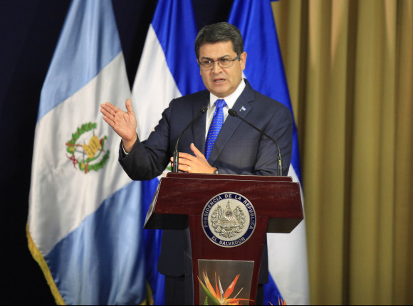 Honduras: nakaz aresztowania byłego prezydenta Juana Orlando Hernándeza