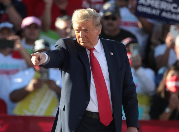 USA wprowadza nowy model eksportu chipów AI do Chin