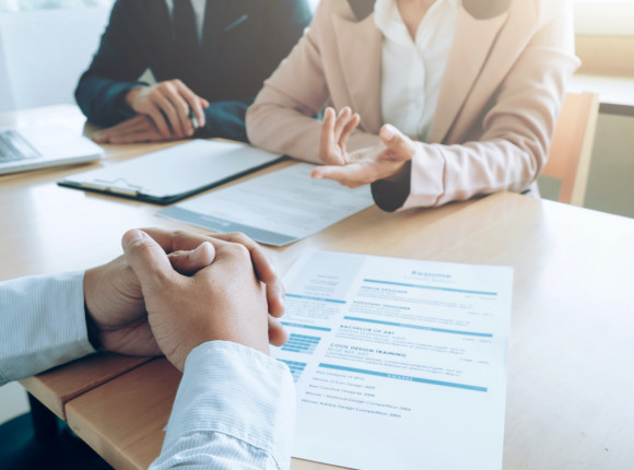 Czym powinna charakteryzować się profesjonalna agencja pracy?