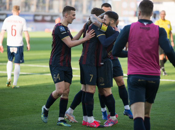 PKO Ekstraklasa: Pogoń górą w starciu z Górnikiem