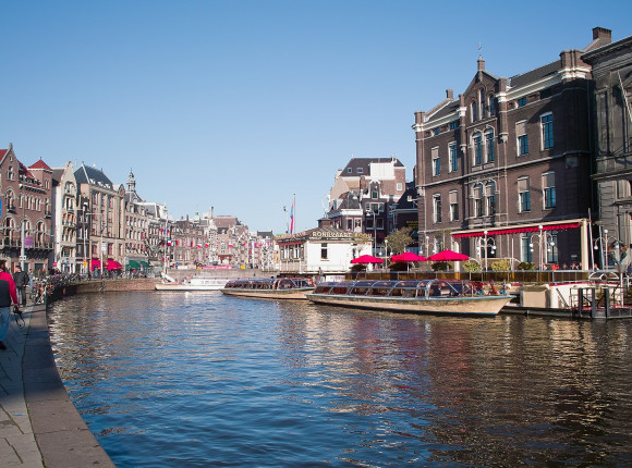 Strzelanina w centrum Amsterdamu. Dwie osoby ranne