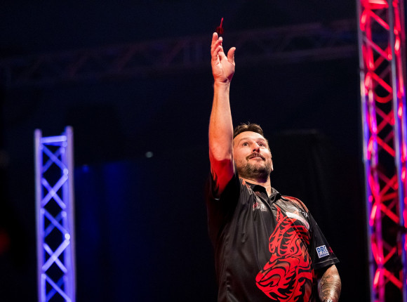 Dart - Premier League: Clayton ostatnim półfinalistą