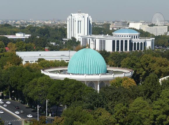 Wybory parlamentarne w Uzbekistanie. Zmiana systemu czy fasada demokracji?