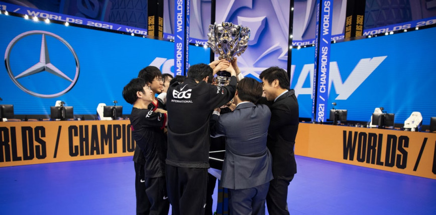 Worlds 2021: EDward Gaming zwycięża mistrzostwa! Zaskakująca wygrana chińskiej drużyny!