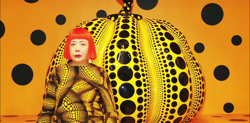 Dynia Yayoi Kusamy wypłynęła do morza