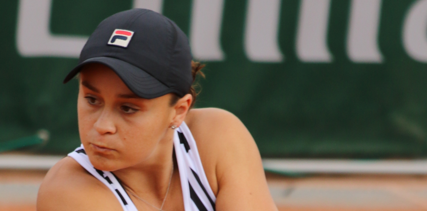 Tenis - WTA: podwójny tryumf Barty w Stuttgarcie, niespodzianka w Stambule