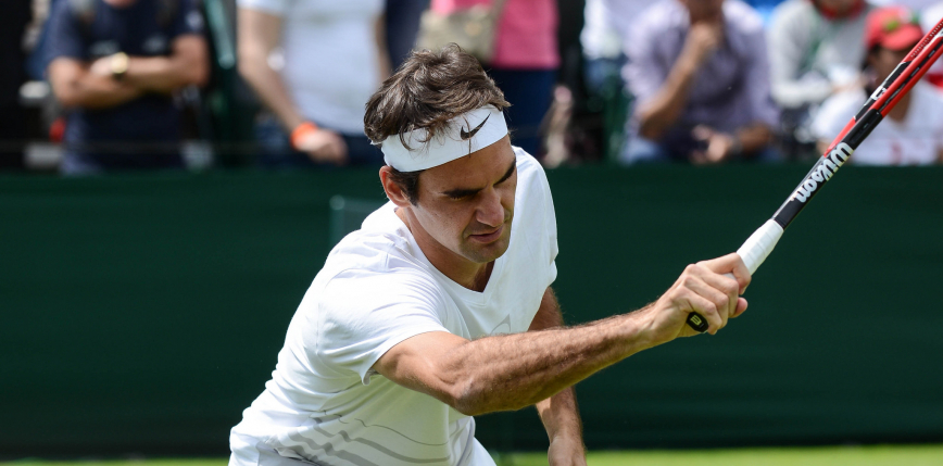 Tenis - Wimbledon: Federer gra dalej, krecz Sereny Williams