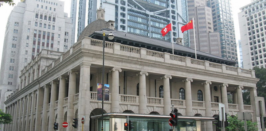 Hongkong: pierwsze wybory po zmianie przepisów „tylko dla patriotów”