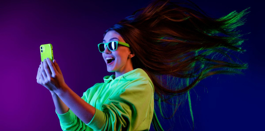 Internet bezprzewodowy w domu – jak wybrać najlepszą ofertę bez limitu danych?