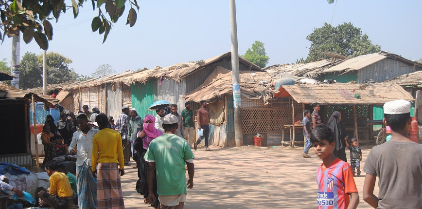 Bangladesz: pożar w obozie dla uchodźców 