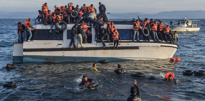 Raport UNHCR: ponad 3 tysiące migrantów zginęło w 2021 r., próbując dotrzeć do Europy