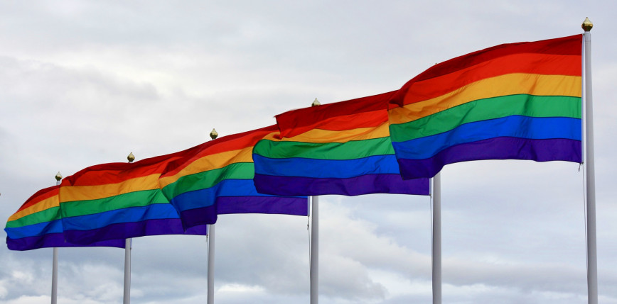 Węgry: odbędzie się referendum dotyczące nauczania o społeczności LGBTQ w szkołach