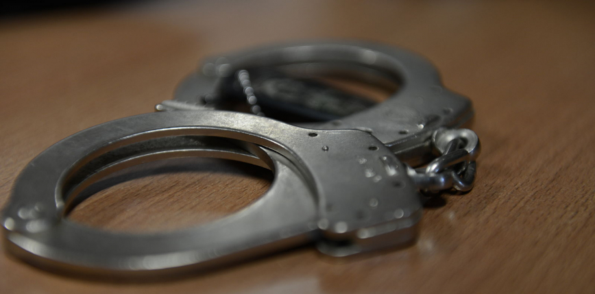 Polinezja Francuska: aresztowano mężczyznę, który przez trzy lata podszywał się pod policjanta