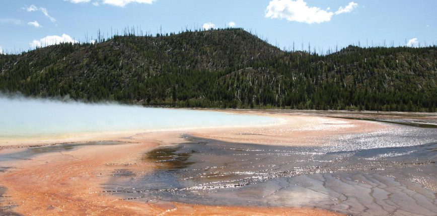 Yellowstone: kobieta skazana na 7 dni więzienia za zejście z wyznaczonej trasy