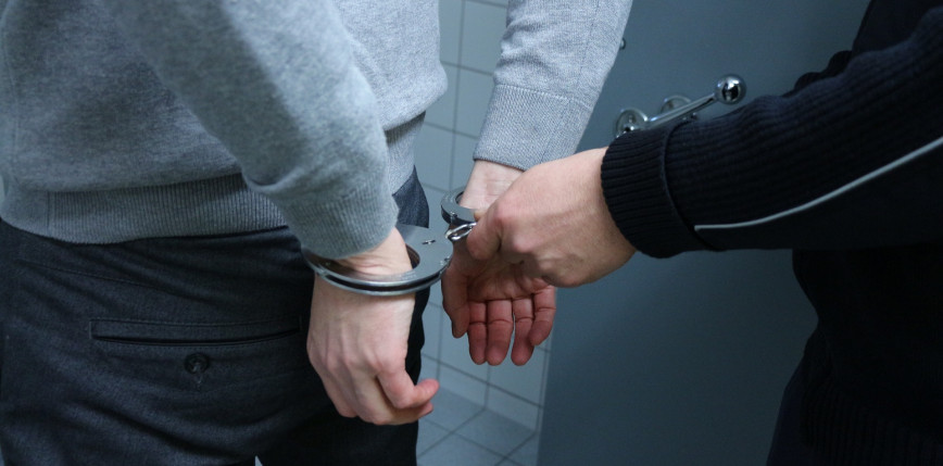 Zabójstwo w Policach: zatrzymano dwóch podejrzanych i trzy osoby pomagające w ucieczce