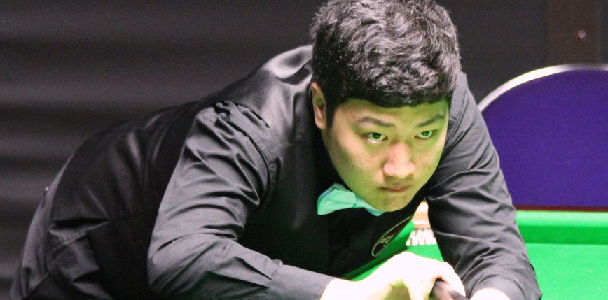 Snooker - Champion of Champions: Yan Bingtao lepszy od reprezentantów Anglii