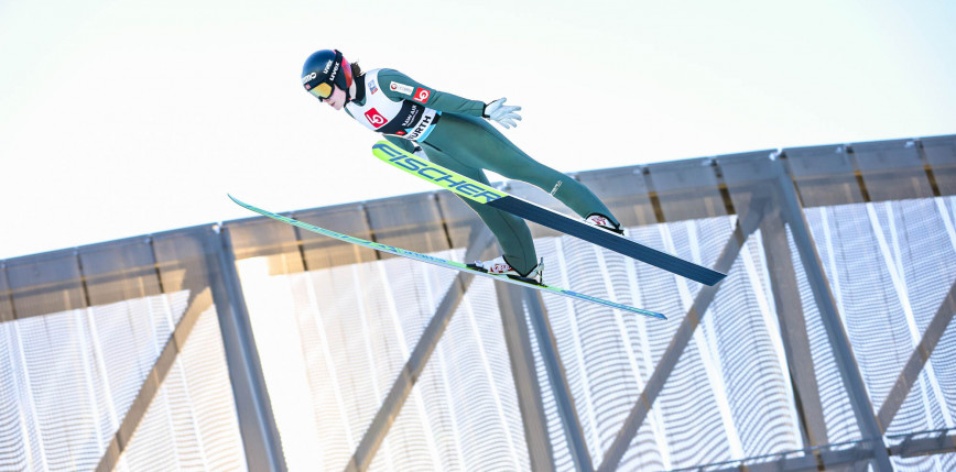 Skoki narciarskie - PŚ: jednoseryjny konkurs w Rasnovie dla Anne Odine Stroem
