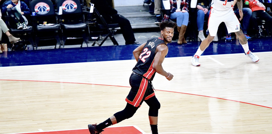 NBA: wyjazdowe zwycięstwo Miami Heat na otwarcie