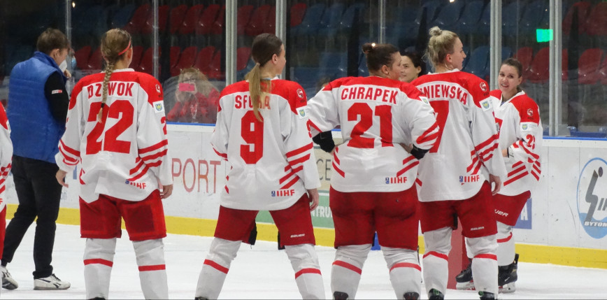 Hokej kobiet - kwalifikacje IO: miłe złego początki