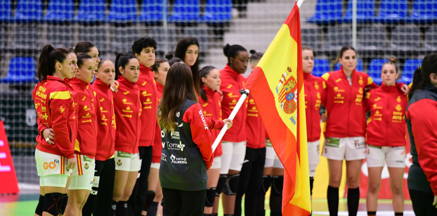 Piłka ręczna - MŚ: Hiszpanki i Dunki górą w meczach na szczycie