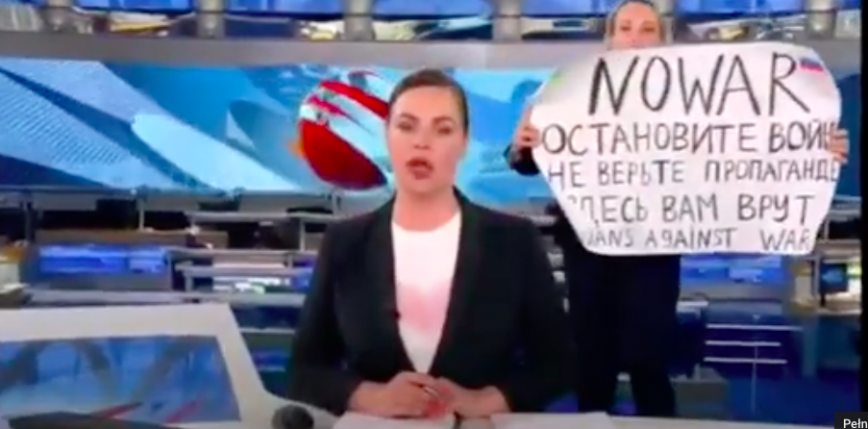 "Zatrzymaj wojnę" - protest pracownicy rosyjskiej telewizji