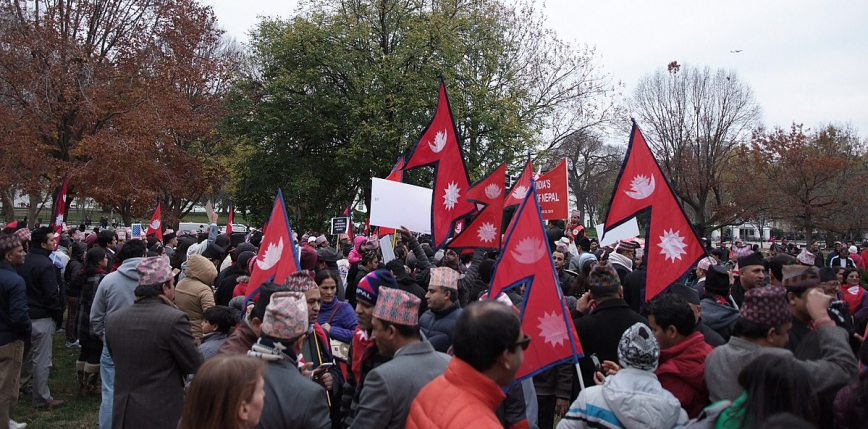 Nepal: protesty po decyzji premiera dotyczącej rozwiązania parlamentu 