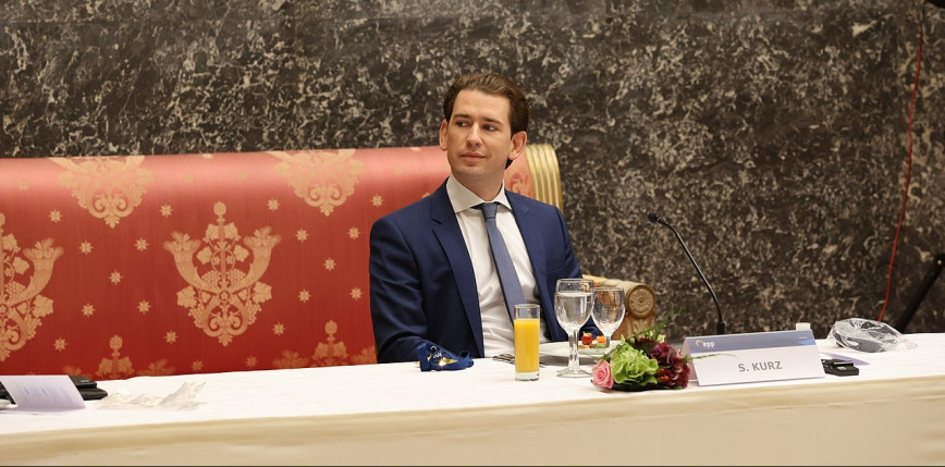 Austria: były kanclerz Sebastian Kurz wycofuje się z polityki