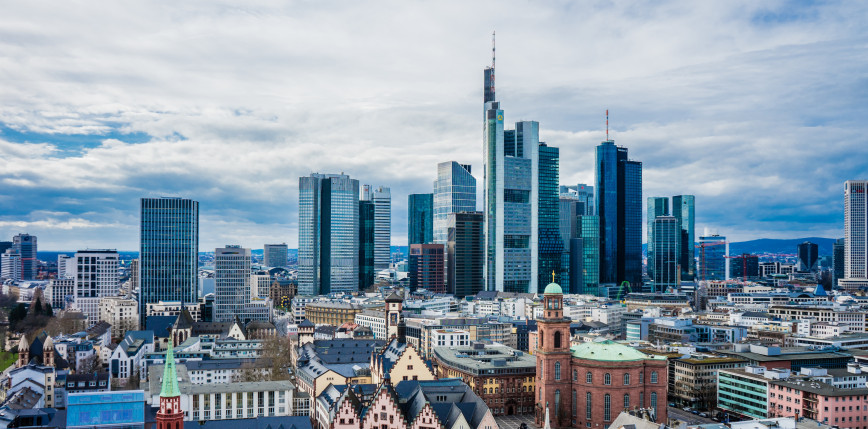 Frankfurt: zdetonowano półtonową bombę z czasów II wojny światowej