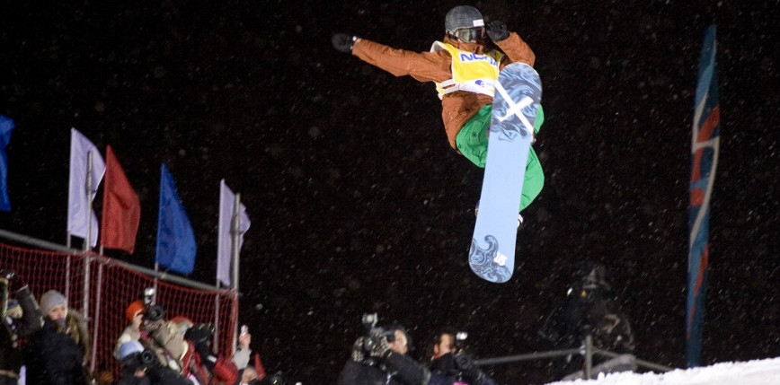 Snowboard - PŚ: historyczny wyczyn Japończyka, triumf Gasser u siebie
