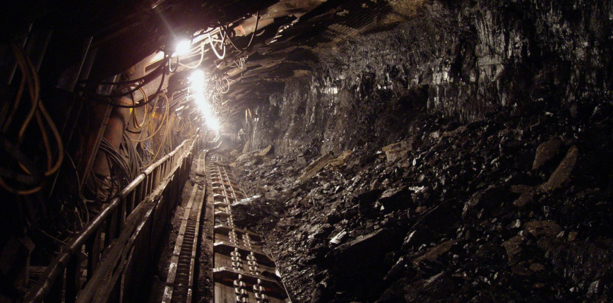 Rosja: zginęło 3 górników wskutek wyrzutu metanu