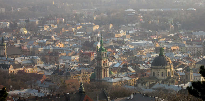 Rosjanie zaatakowali budynek mieszczący się niedaleko lotniska we Lwowie