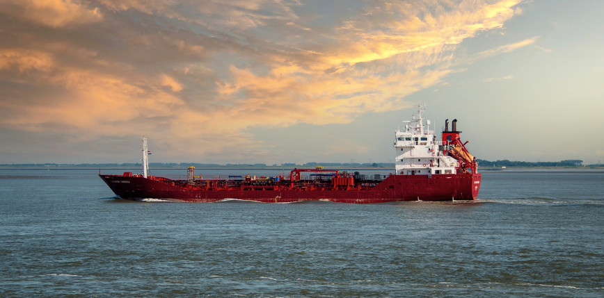 Ruch w cieśninie Ormuz wraca? Gazowiec płynie do Chin