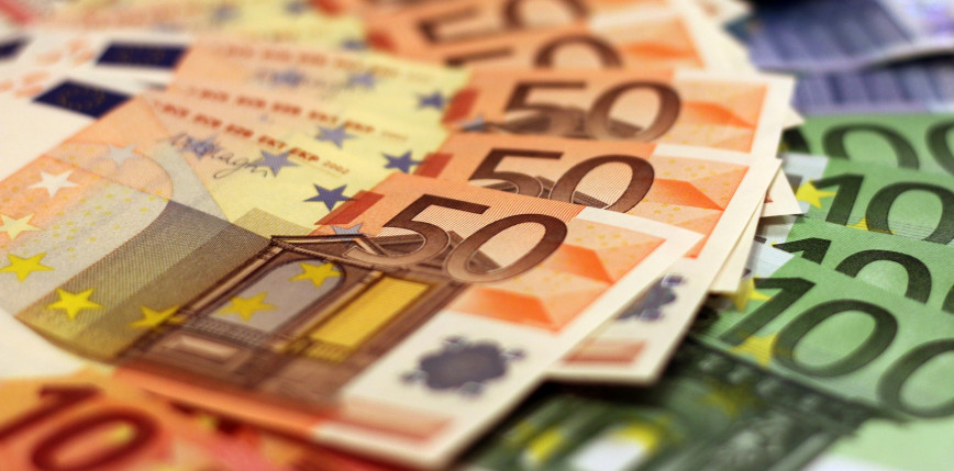 Strefa euro: inflacja po raz pierwszy dwucyfrowa
