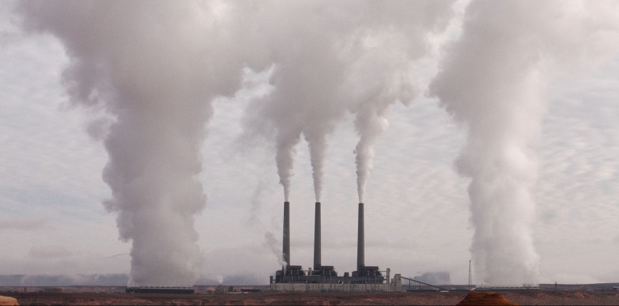Ziemia wraca do poziomu zanieczyszczeń CO2 z 2019 roku