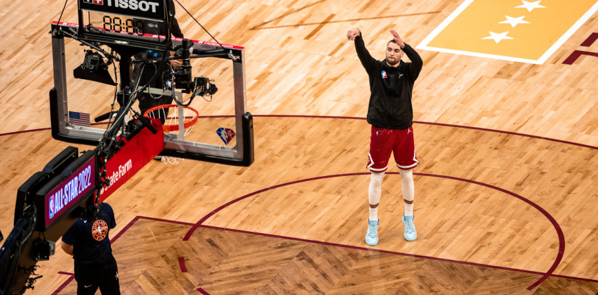 NBA: LaVine prowadzi Bulls do wygranej, kolejna porażka Warriors