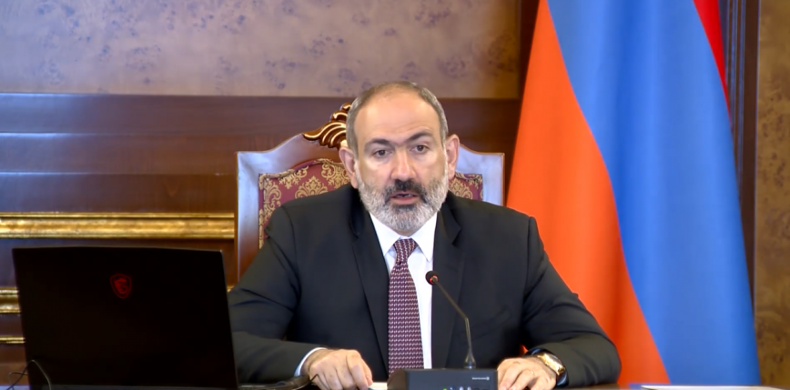 Armenia: Paszinian o napięciu na granicy z Azerbejdżanem
