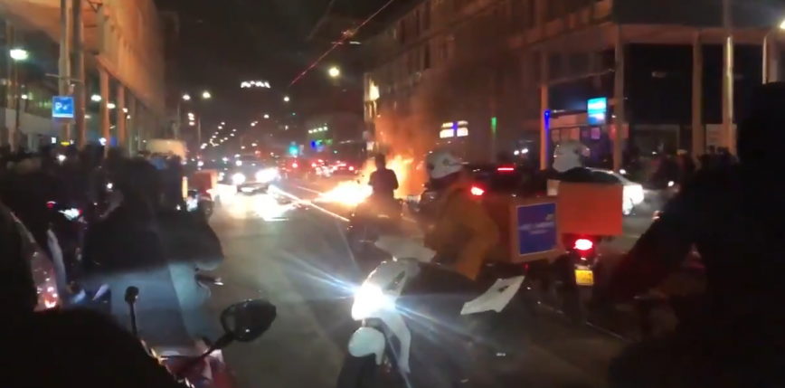 Holandia: protesty przeciwko godzinie policyjnej