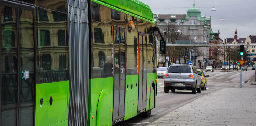 Szwecja: zatrzymano mężczyznę, który groził pasażerom autobusu „polskim dżihadem”