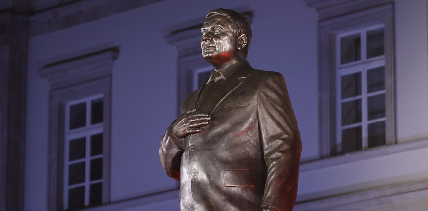 Uruchomienie syren alarmowych w związku z rocznicą katastrofy smoleńskiej